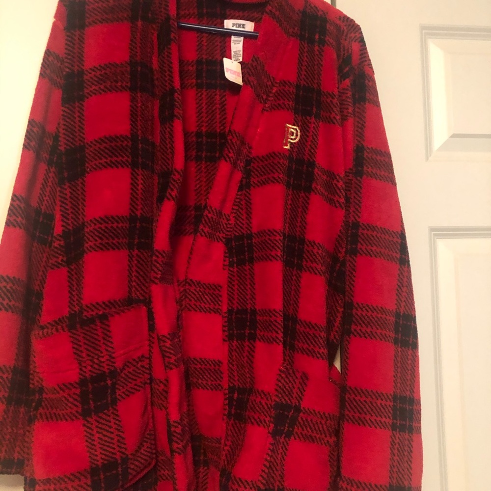 Vs pink robe with tie